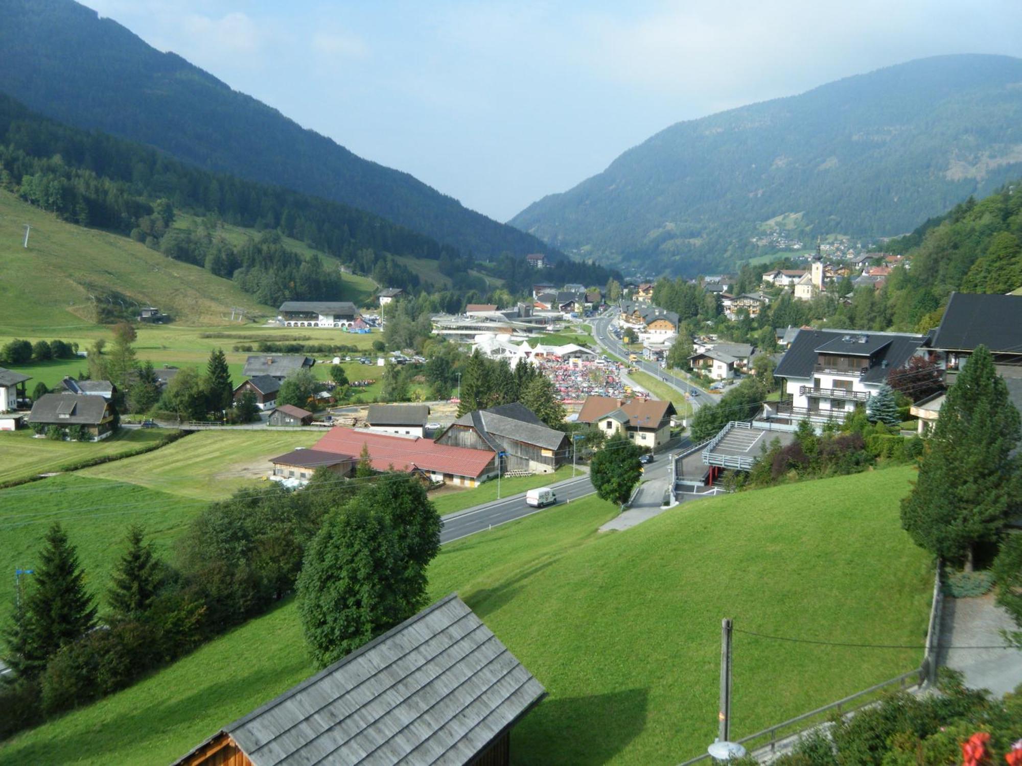 Haus Heimo Homestay Bad Kleinkirchheim