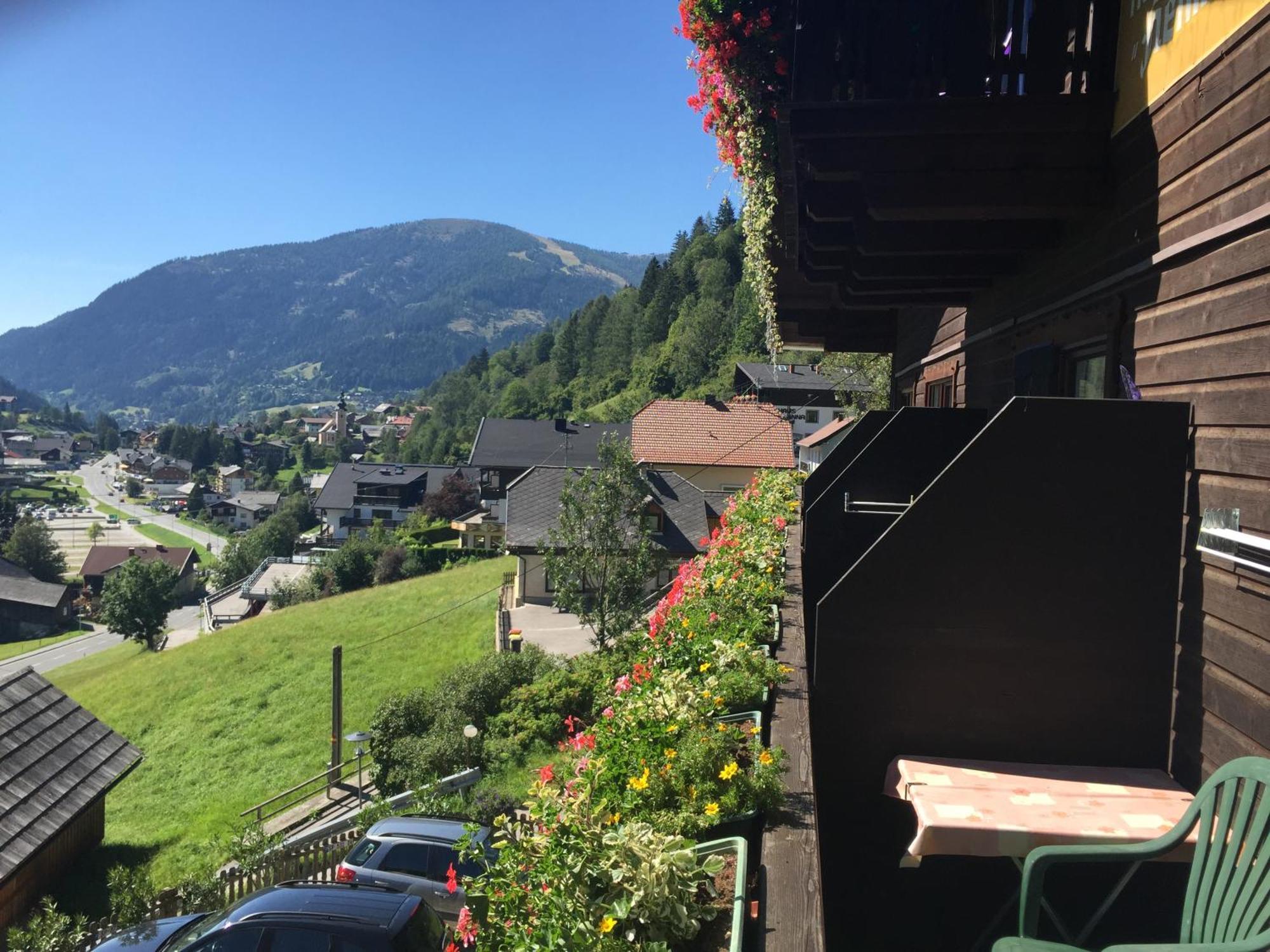 Haus Heimo Homestay Bad Kleinkirchheim